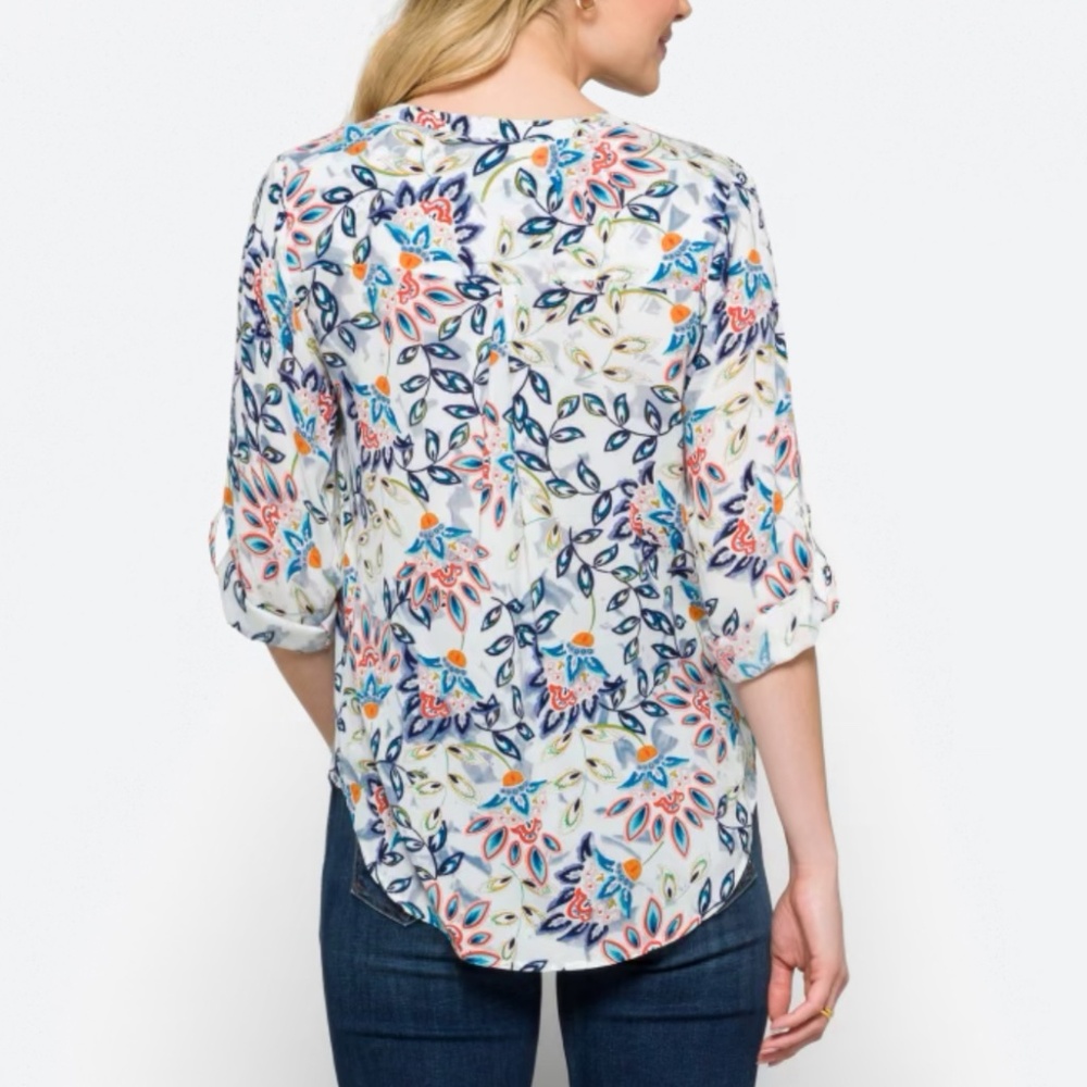 Danielrainn Koda Split Neck Top - image 5